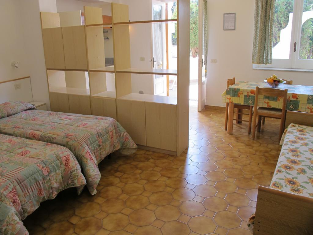 Aparthotel Villa Marinu Forio  Exterior photo